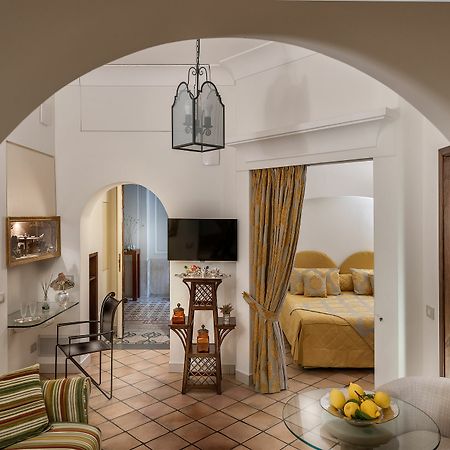 Weekend A Napoli Bed & Breakfast ภายนอก รูปภาพ